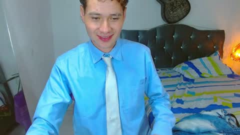 santi online show from 04/05/26, 12:24