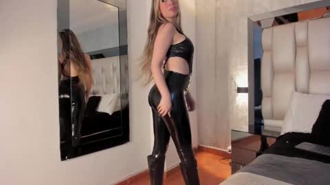 Sara online show from 02/20/25, 11:09