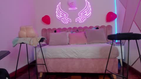 Scarlett online show from 02/09/25, 10:31