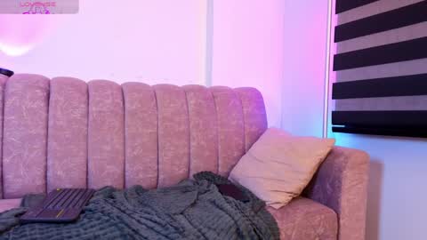 Scarlett online show from 04/01/26, 11:33