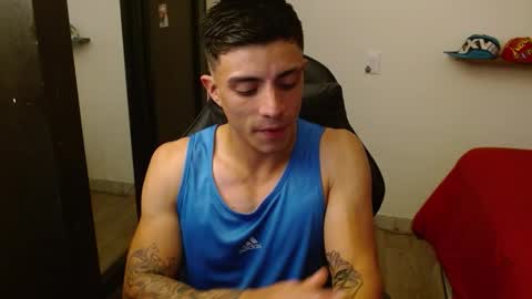 Snapshot of _schnnneider_ chatting on 12/03/25, 10:41 SCHNEIDER online show from 12/03/25, 10:41