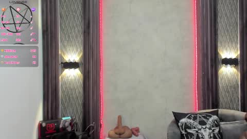 Selene online show from 02/15/25, 10:42