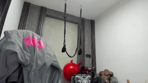Selene online show from 05/28/26, 02:09