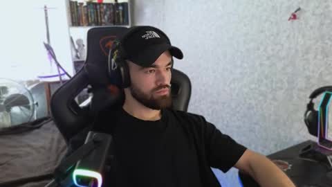 Ask me online show from 09/10/25, 10:48