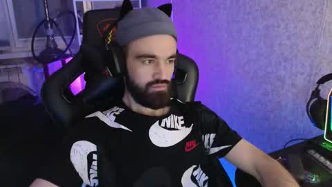 Ask me online show from 11/01/25, 06:43