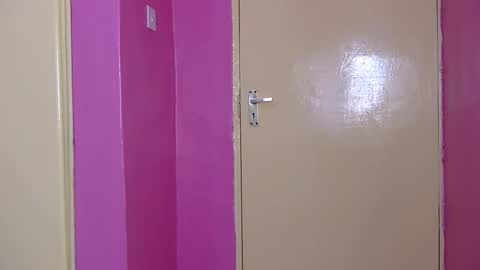 Adriana online show from 09/11/25, 05:02