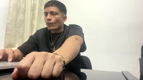 Juan Pablo-independent model online show from 02/20/25, 12:30