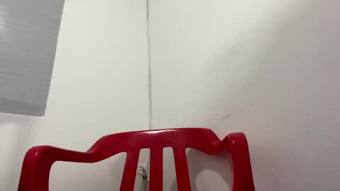 Juan Pablo-independent model online show from 11/21/25, 07:40