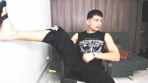 Juan Pablo-independent model online show from 03/21/26, 05:38