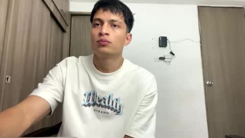 Snapshot of _sexy_jack chatting on 05/07/26, 02:06 Juan Pablo-independent model online show from 05/07/26, 02:06