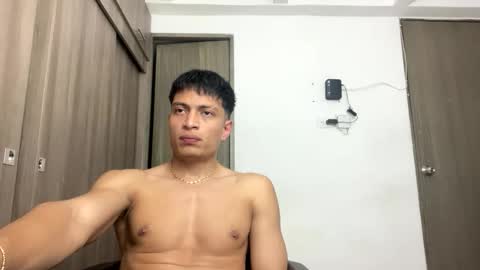 Snapshot of _sexy_jack chatting on 05/10/26, 01:11 Juan Pablo-independent model online show from 05/10/26, 01:11