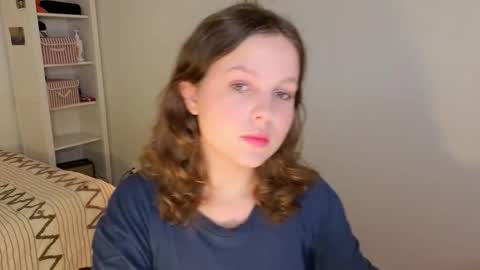 Snapshot of _sexymental_ chatting on 09/22/25, 02:13 Alice online show from 09/22/25, 02:13