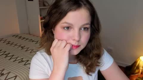Snapshot of _sexymental_ chatting on 11/30/25, 03:27 Alice online show from 11/30/25, 03:27