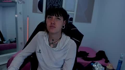 _sharlotte777 online show from 09/25/25, 02:32