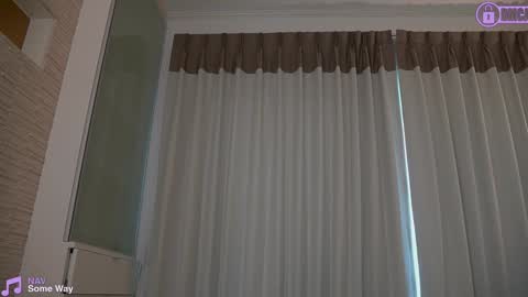 Snapshot of _sirine_ chatting on 12/06/24, 12:12 Marinette online show from 12/06/24, 12:12