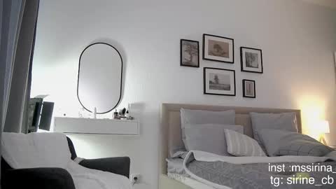 Snapshot of _sirine_ chatting on 10/03/25, 05:15 Marinette online show from 10/03/25, 05:15