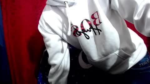 _skyleer_ online show from 01/09/26, 11:39