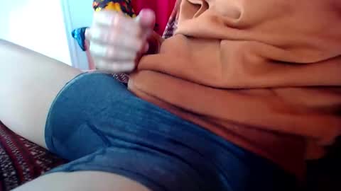 _skyleer_ online show from 01/16/26, 12:03