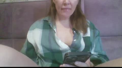 _sladkiegubki_ online show from 04/09/26, 12:32