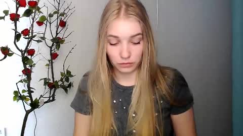 Rachel online show from 04/01/26, 11:22