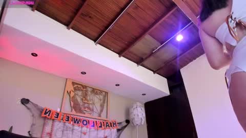    640  200   online show from 10/31/25, 07:26