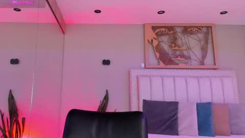    640  200   online show from 01/09/26, 12:08