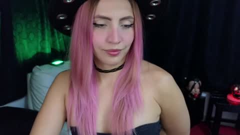 Sofia online show from 01/15/25, 11:40