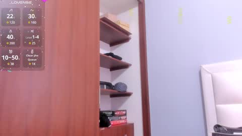 sophie online show from 01/09/25, 03:12