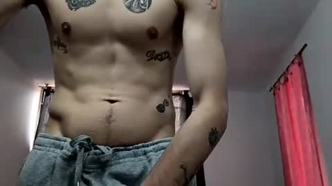 Snapshot of _spider_dick_ chatting on 06/18/26, 06:12 Alejandro Pinzon online show from 06/18/26, 06:12
