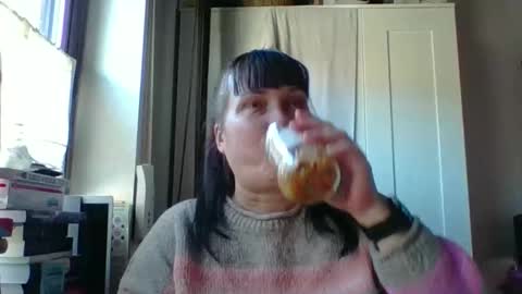 Melisa online show from 03/18/26, 10:40