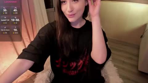 _sserendipityy_ online show from 12/03/25, 08:51