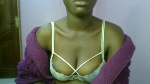 Gabriella online show from 09/23/25, 01:52