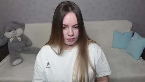 Lana online show from 02/08/25, 06:43