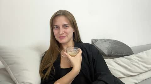 Snapshot of _sweet_lora chatting on 10/03/25, 07:44 You can call me Lora  online show from 10/03/25, 07:44