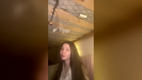 Snapshot of _sweetfelicity_ chatting on 12/21/25, 01:07 SweetFelicity online show from 12/21/25, 01:07