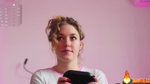 Taylor online show from 11/23/25, 06:24