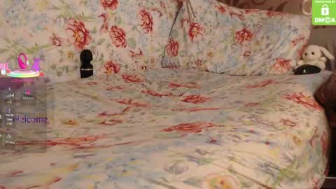 Mia online show from 03/22/26, 02:20