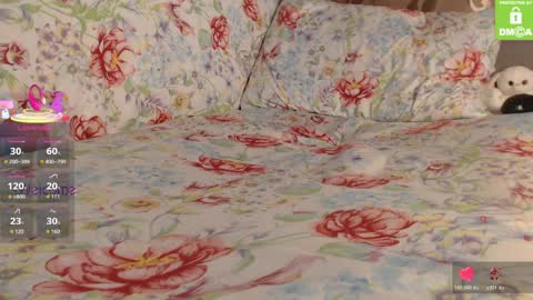 Mia online show from 04/06/26, 04:46