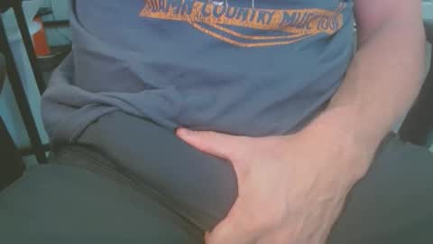 Snapshot of _texashc69 chatting on 11/16/25, 06:02 _texashc69 online show from 11/16/25, 06:02