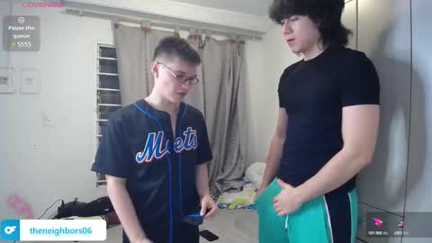 Snapshot of _the_neighbors chatting on 01/20/25, 12:04 Scot y Patrick online show from 01/20/25, 12:04