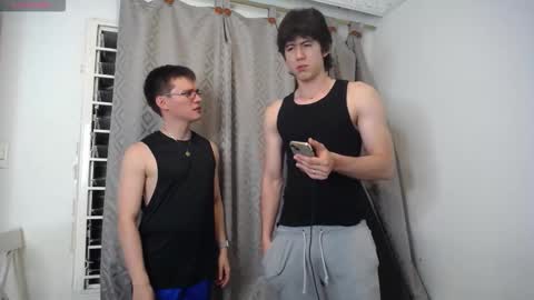 Snapshot of _the_neighbors chatting on 09/21/25, 12:12 Scot y Patrick online show from 09/21/25, 12:12