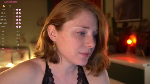 Evi online show from 04/10/26, 06:34