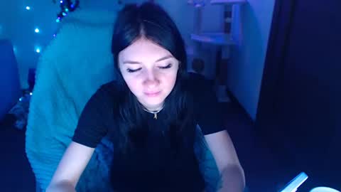 Snapshot of _thesamedaniellatrue_ chatting on 12/27/24, 11:50 _thesamedaniellatrue_ online show from 12/27/24, 11:50