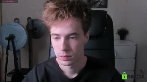 Snapshot of _tokyo_ghoul chatting on 09/21/25, 10:39 _tokyo_ghoul online show from 09/21/25, 10:39