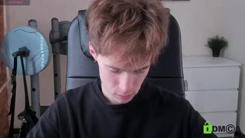 Snapshot of _tokyo_ghoul chatting on 09/26/25, 10:08 _tokyo_ghoul online show from 09/26/25, 10:08