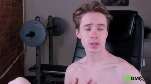 Snapshot of _tokyo_ghoul chatting on 11/15/25, 07:16 _tokyo_ghoul online show from 11/15/25, 07:16