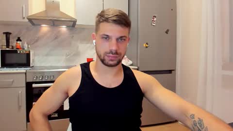 Tony Wolf online show from 02/11/26, 05:51