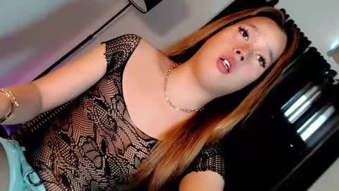 Iam Alex online show from 12/22/25, 06:32