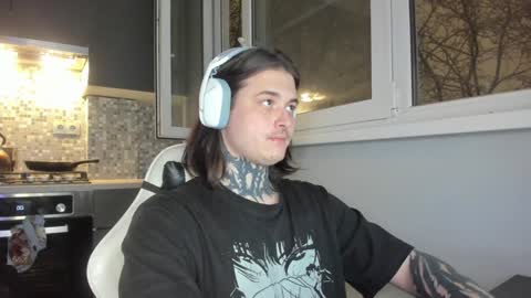 _torfin_ online show from 12/14/24, 09:24