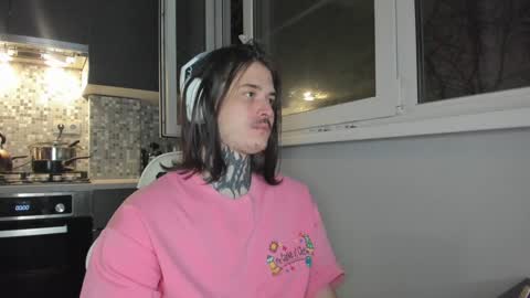 _torfin_ online show from 12/22/24, 09:31